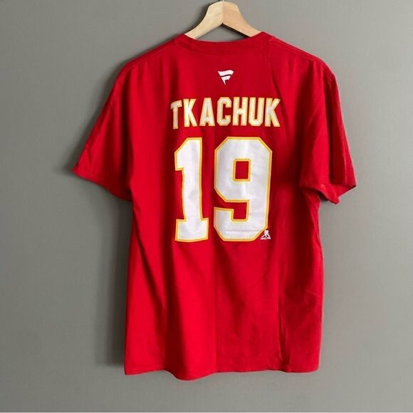 Calgary Flames Fanatics Tkachuk Short Sleeve Cotton Shirt Womens Size Medium - Picture 2 of 5